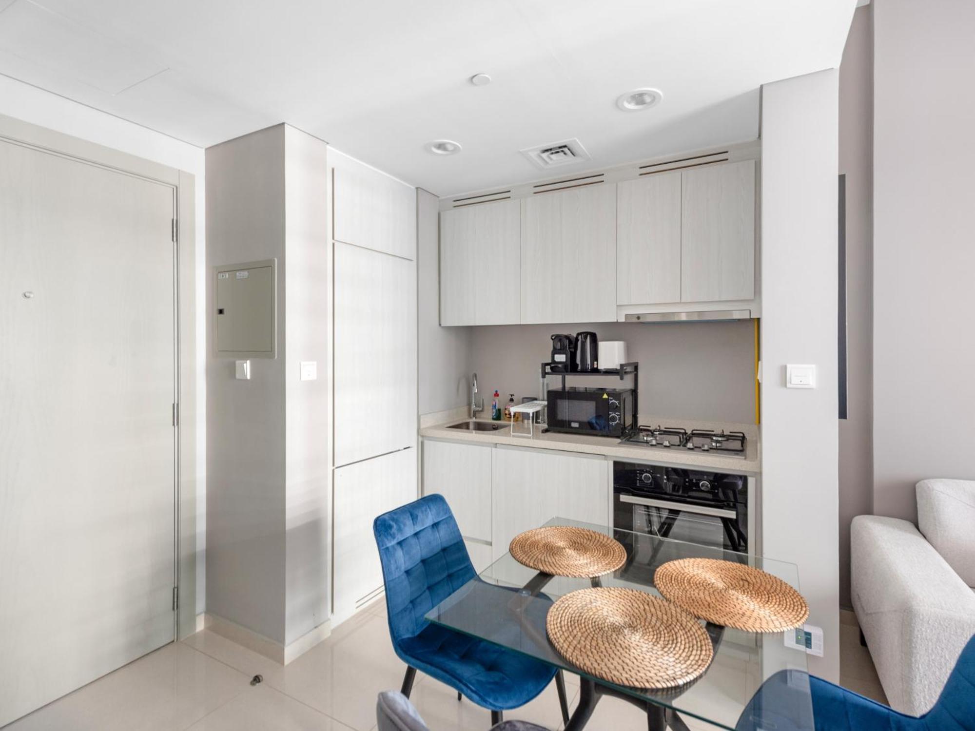Luxurious 1bdr Zada Tower, Business Bay 12 * Dubai