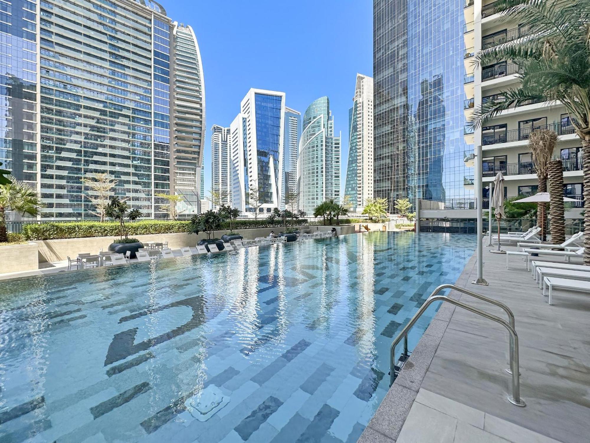 Appartement Luxurious 1bdr Zada Tower, Business Bay 12 Dubai